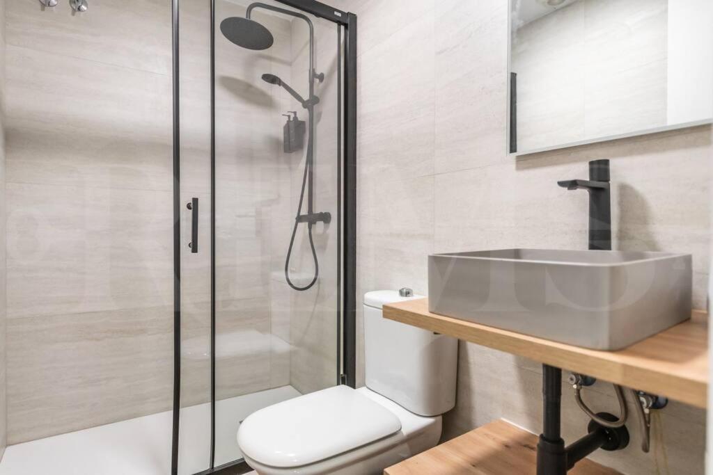 Apartamento With Private Patio By Rems *